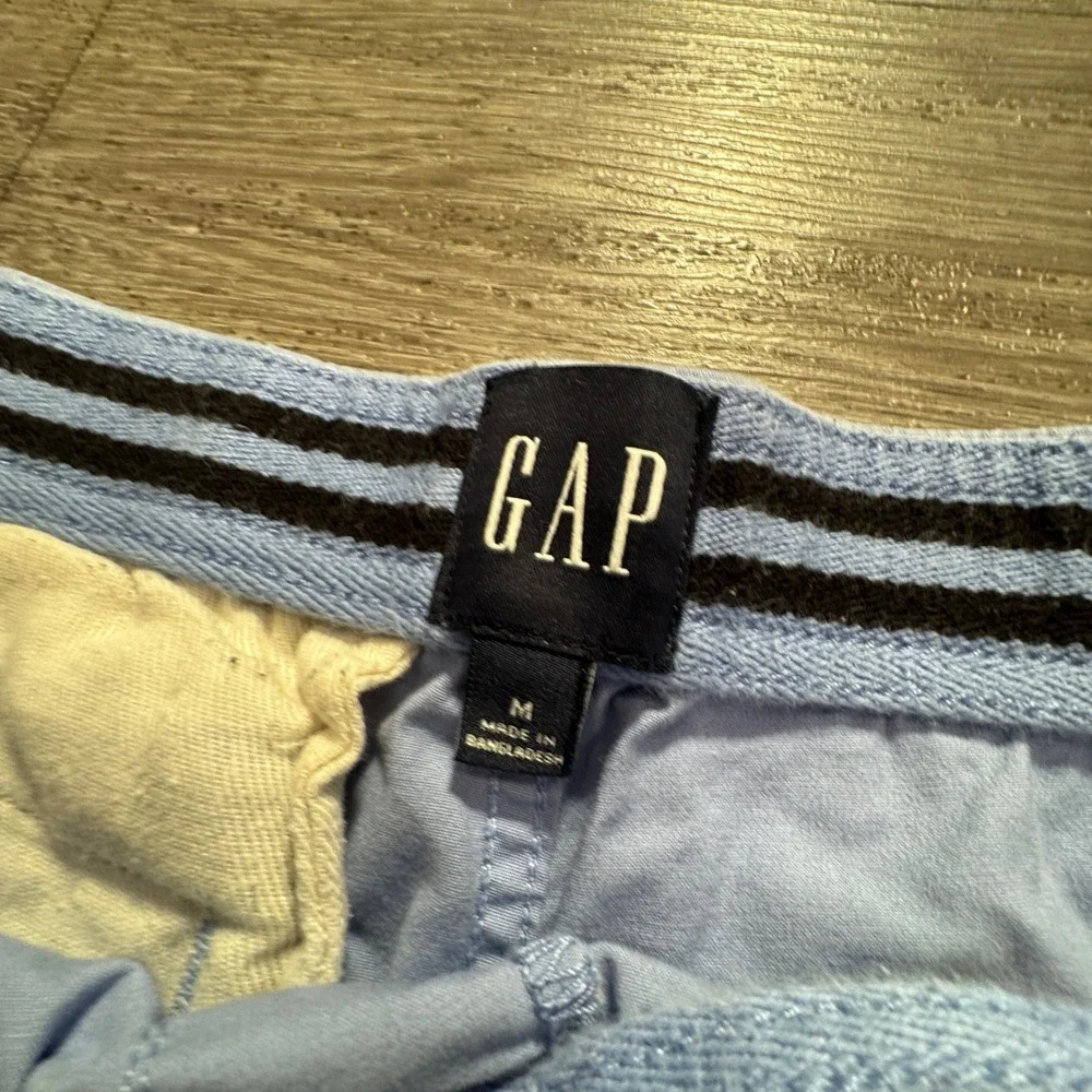 GAP shorts mens